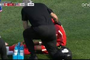 戴维斯经纪人：我与加拿大主帅马什多次谈话，将以球员康复为重