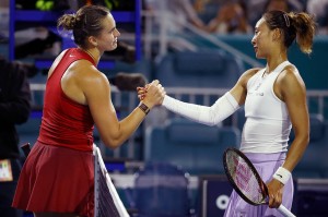 赛点丨虽未越“高山” 郑钦文已走出低谷